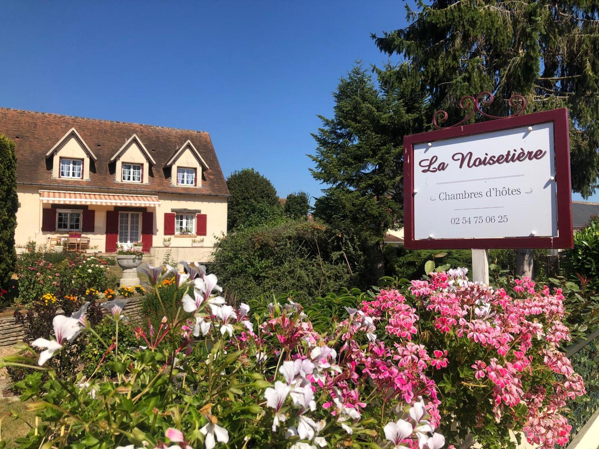 La Noisetiere Hotell Noyers-sur-Cher Eksteriør bilde
